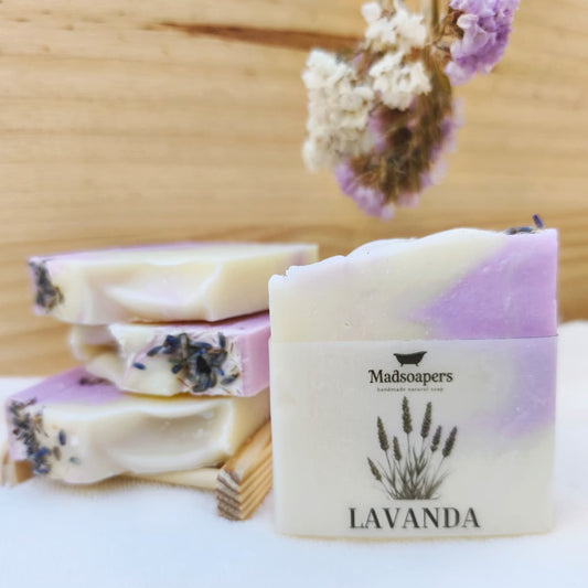 Jabón artesanal de lavanda